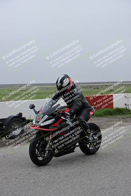 media/Nov-29-2025-TrackDaz (Sat) [[10ae2d9bce]]/Around the Pits/